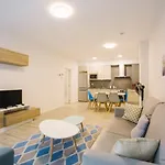 Apartamento Gloria 3 Y 5 *