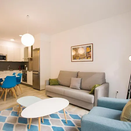 Gloria 3 Y 5 Apartament