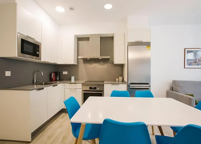 Apartament Gloria 3 Y 5 *